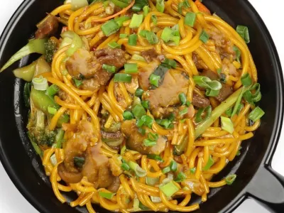 130. Lo Mein nuudlid kanaga